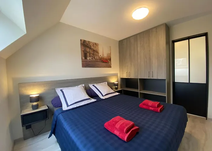 Сasa de vacaciones La Venais, *